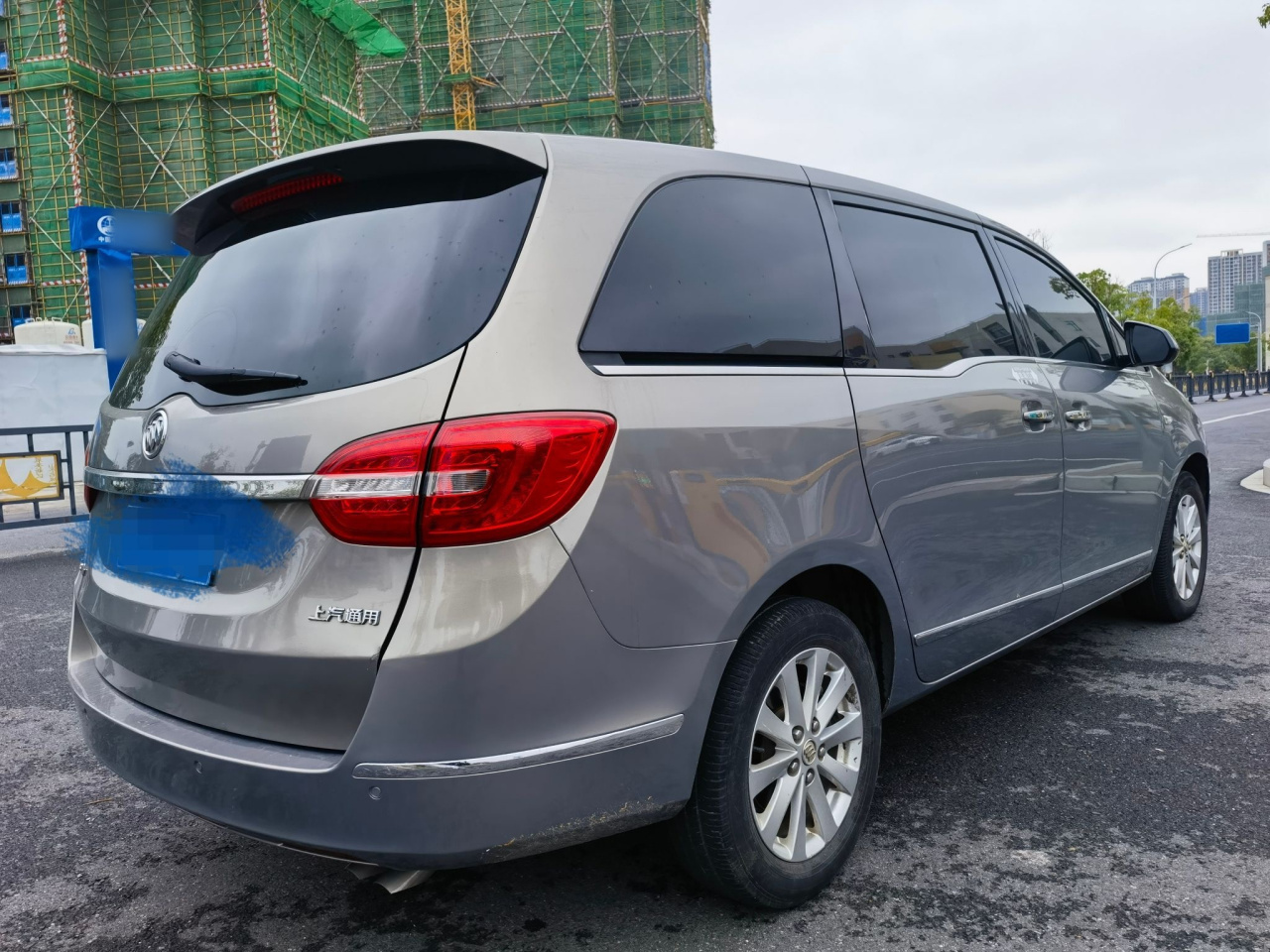 GL8 2018 28T Luxury China VI photo 4