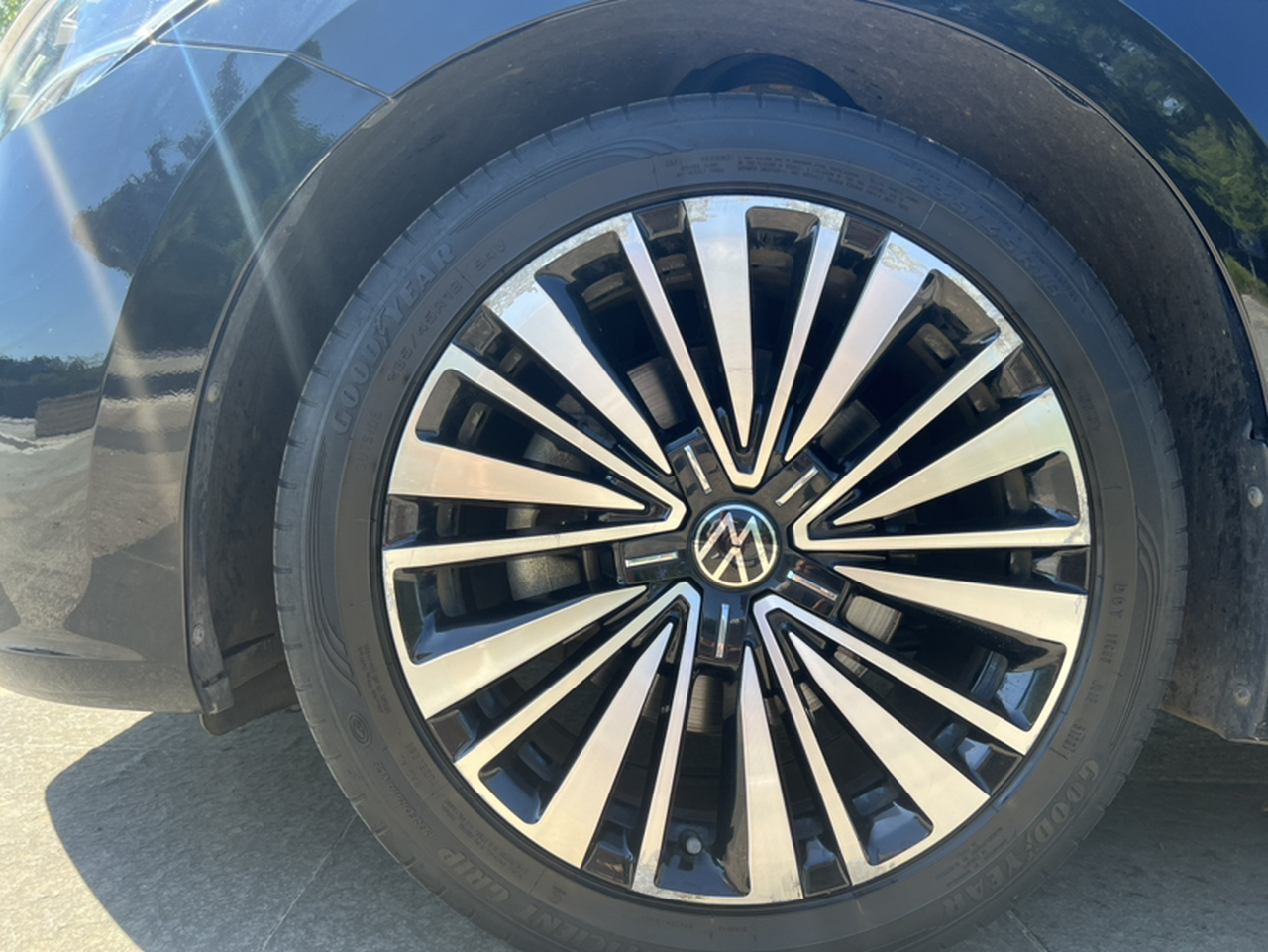 Passat 2020 Facelift 330TSI Luxury China VI photo 2