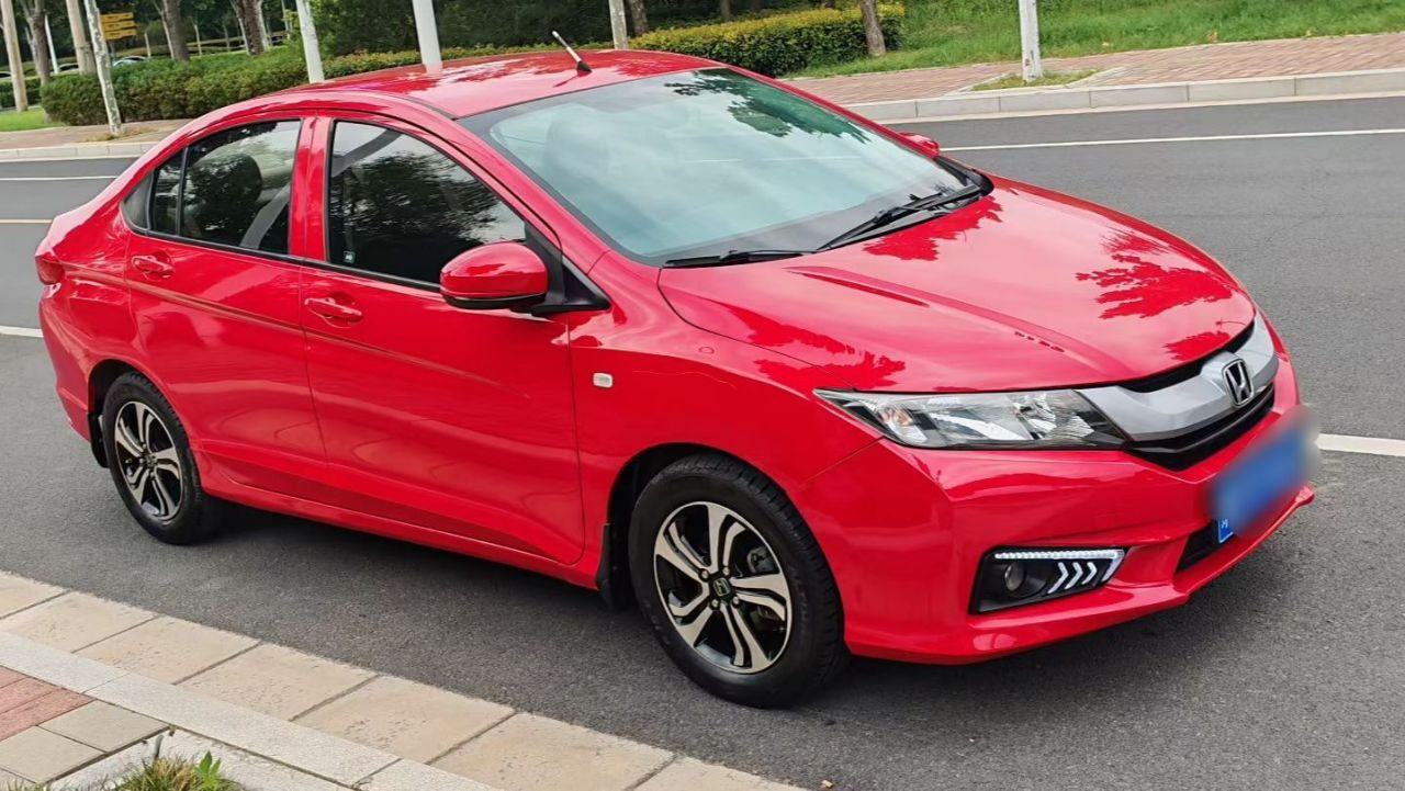 2015 1.5L CVT Comfort photo 4