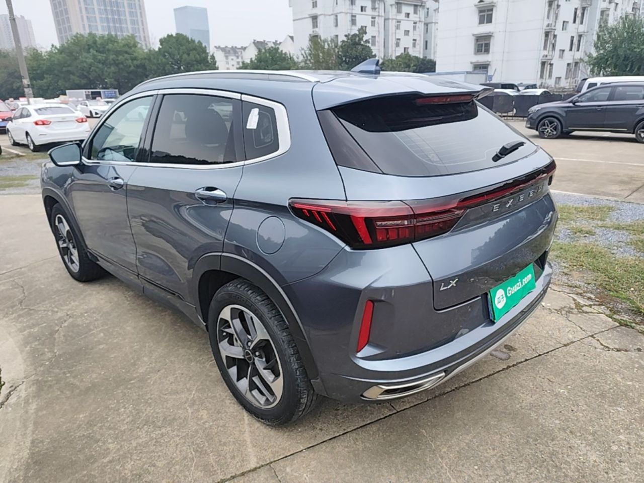 LX 2020 1.6T DCT photo 4