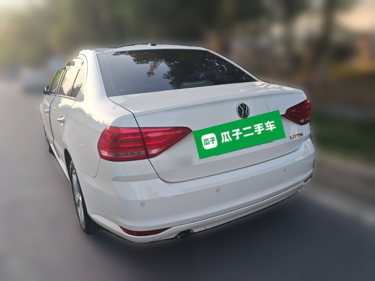 Lavida 2015 1.6L AT photo 4