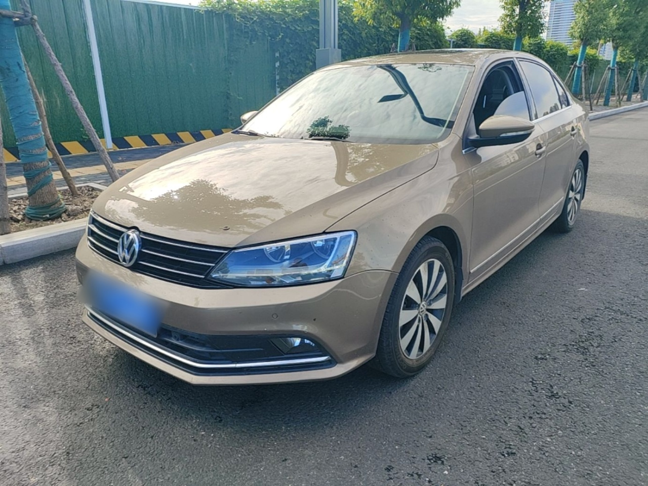 Sagitar 2015 230TSI AT Luxury