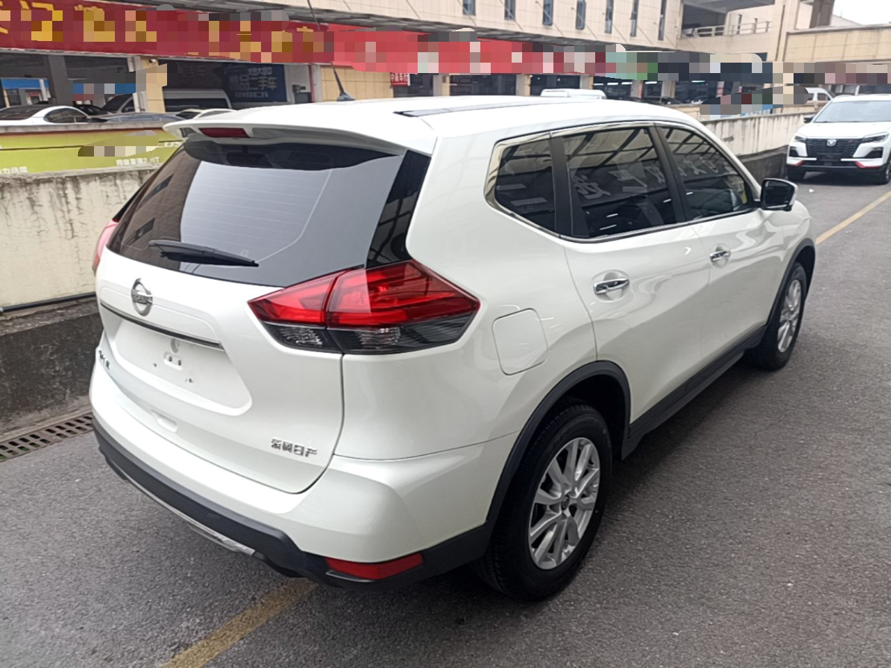 X-Trail 2023 Classic 2.0L RWD Connected Exclusive photo 4