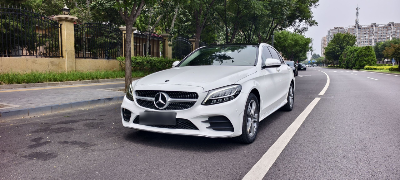 C-Class 2020 C 260 L Sport