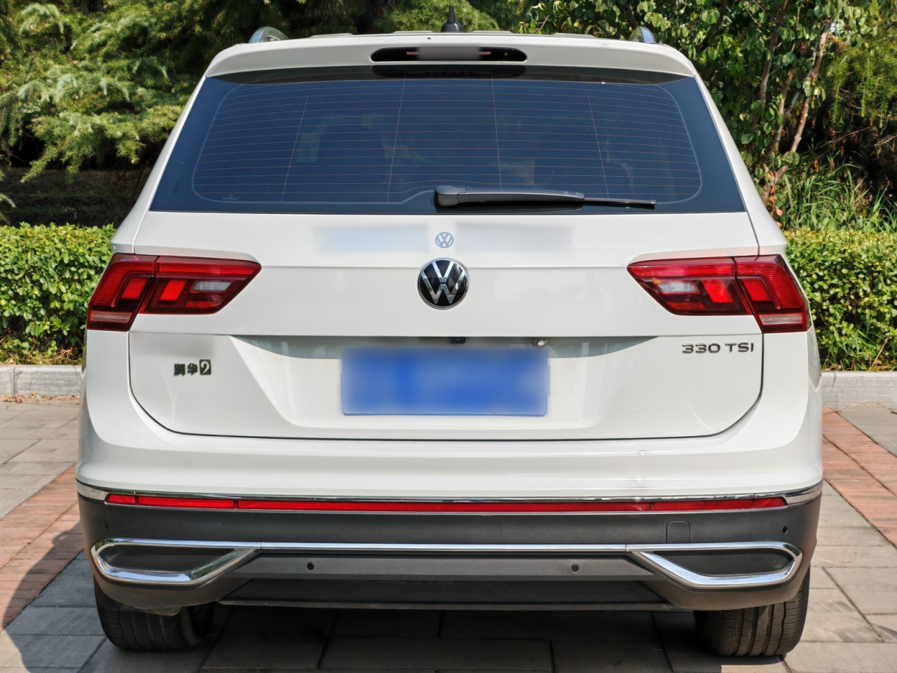 Tiguan L 2023 330TSI AT RWD Smart photo 4