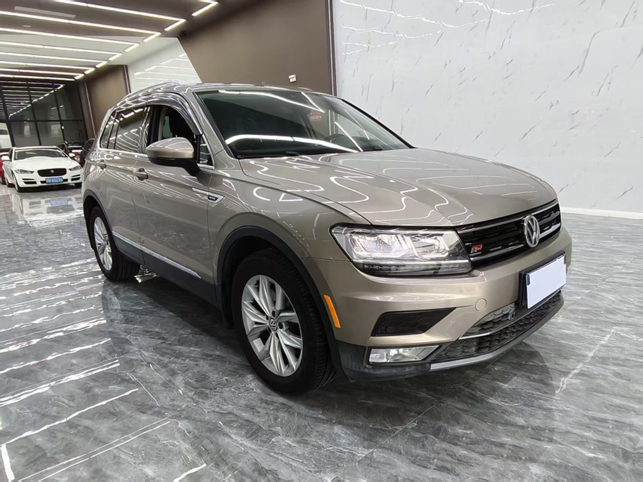 Tiguan 2017 330TSI AWD photo 2