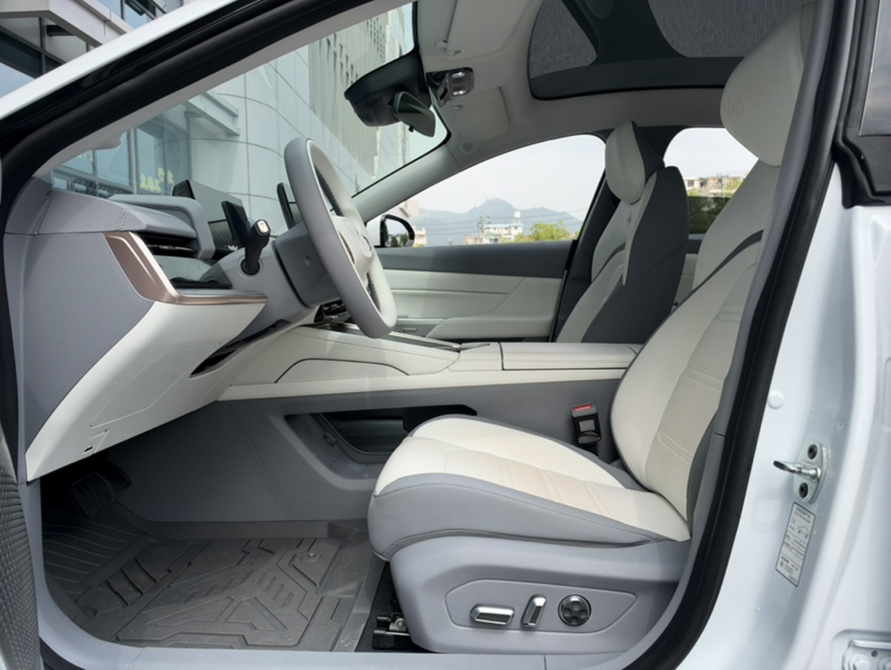Yipai eπ007 2024 EV 540 AWD Max photo 4