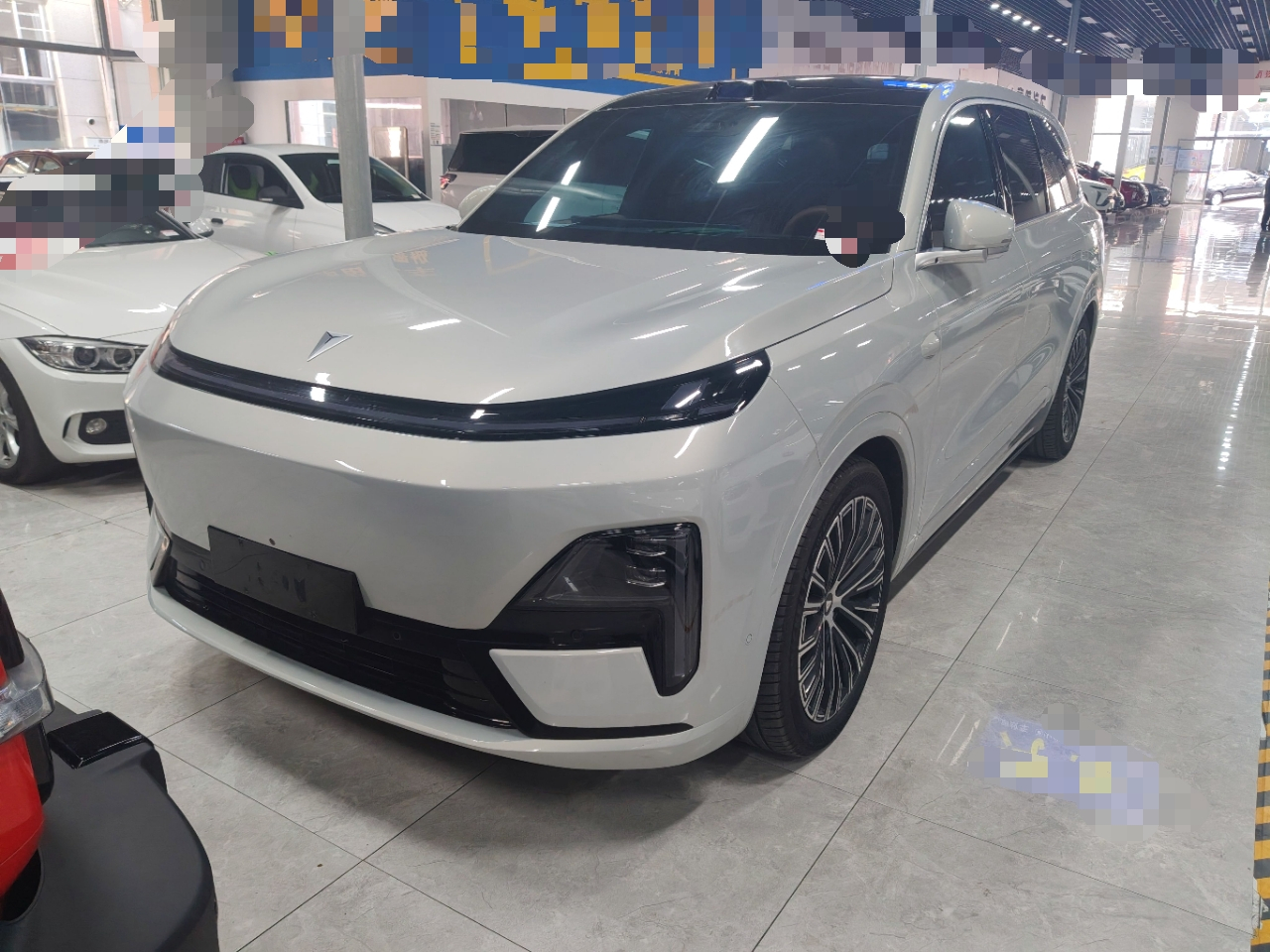 Deepal S09 2025 AWD Ultra+