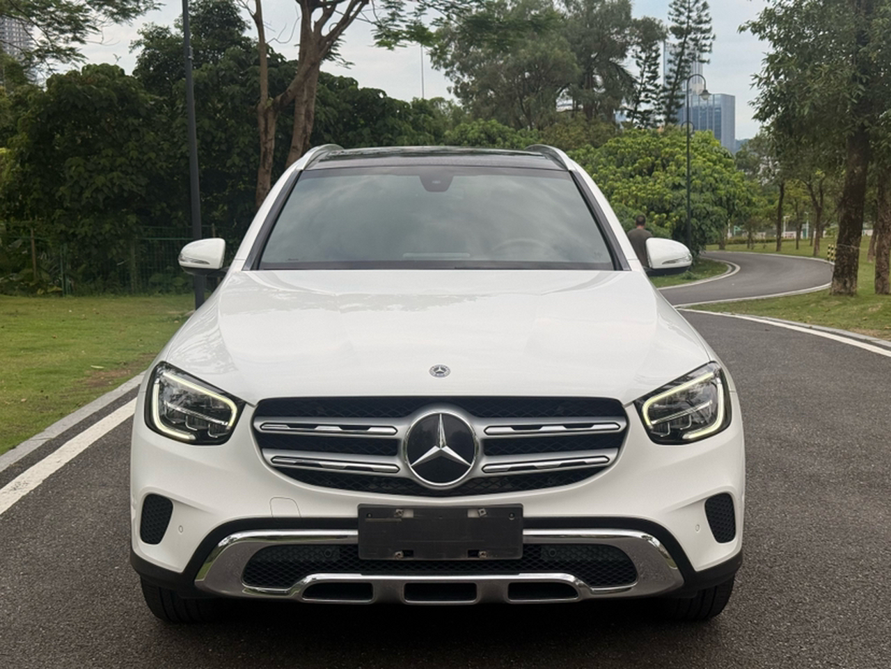 GLC 2020 Facelift GLC 260 L 4MATIC Dynamic photo 4