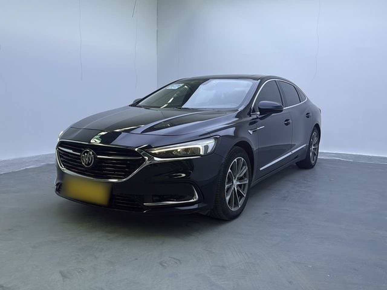LaCrosse 2021 652T Luxury