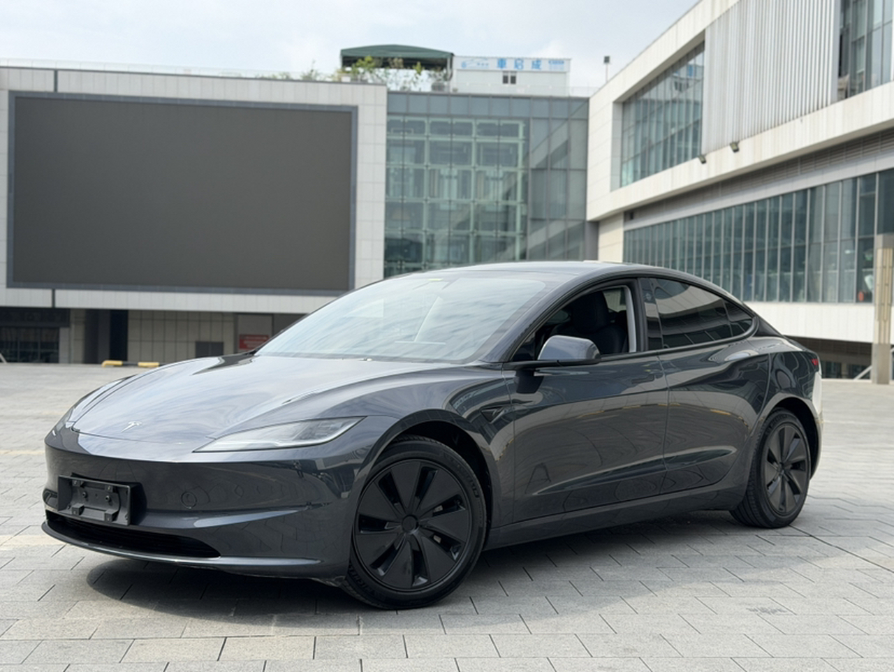 Model 3 2023 RWD