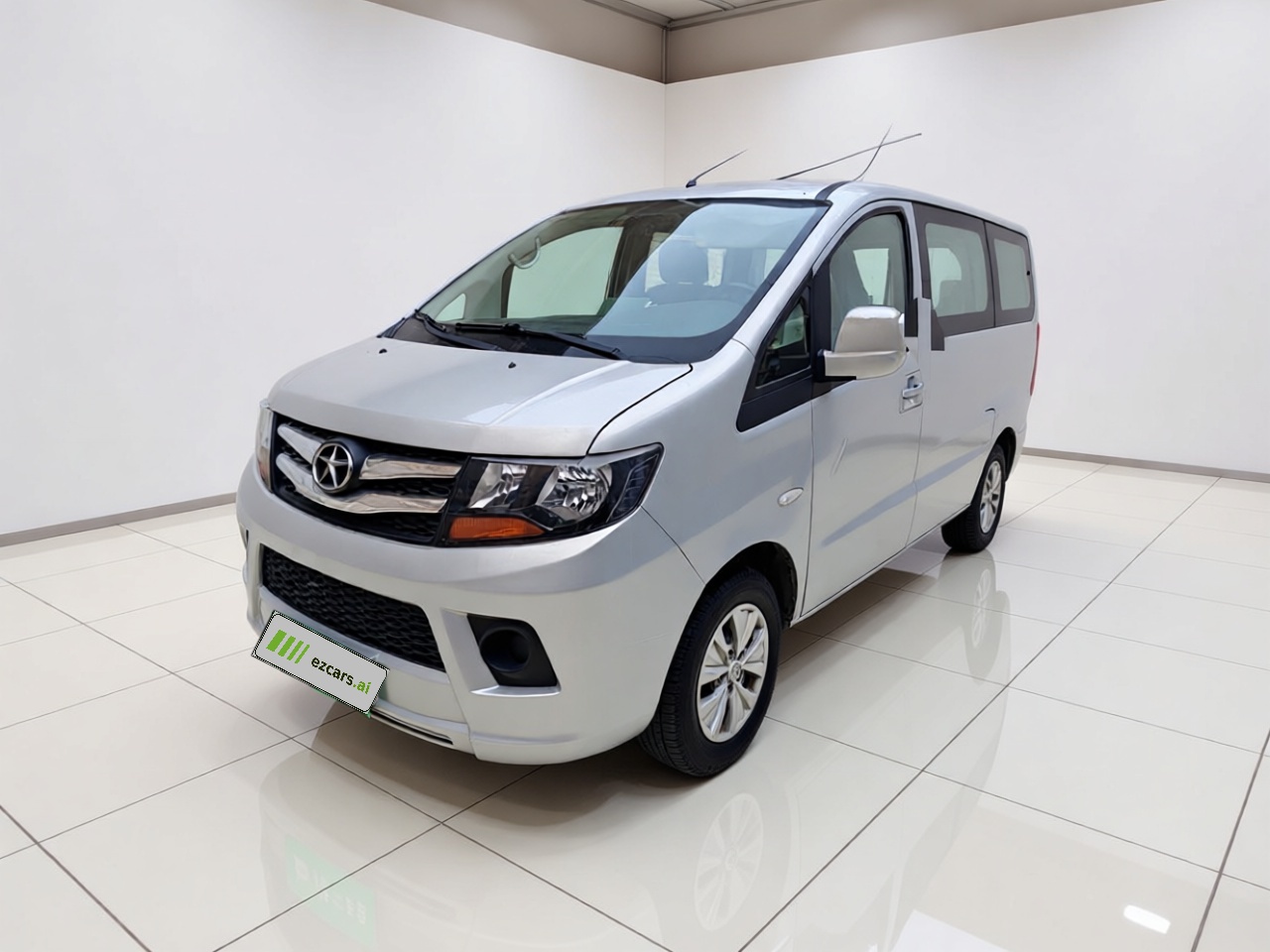 Refine M3 2018 1.6L Luxury