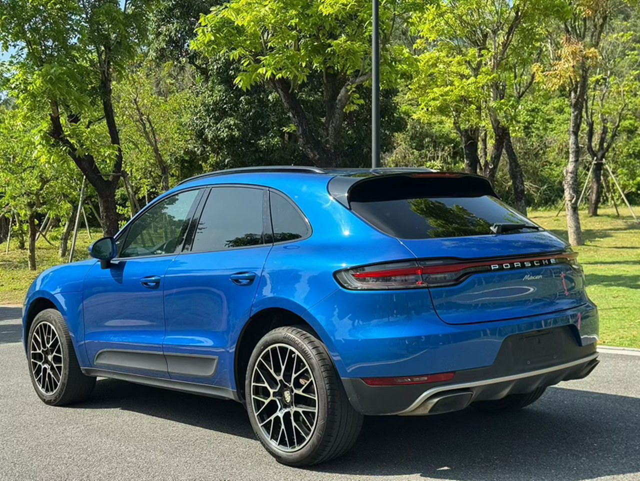 2018 Macan 2.0T photo 4