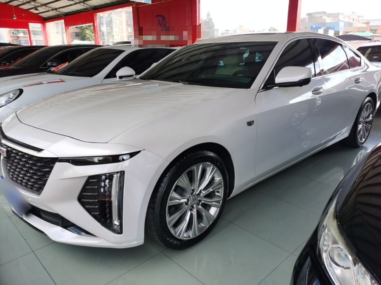 CT6 2023 28T Luxury