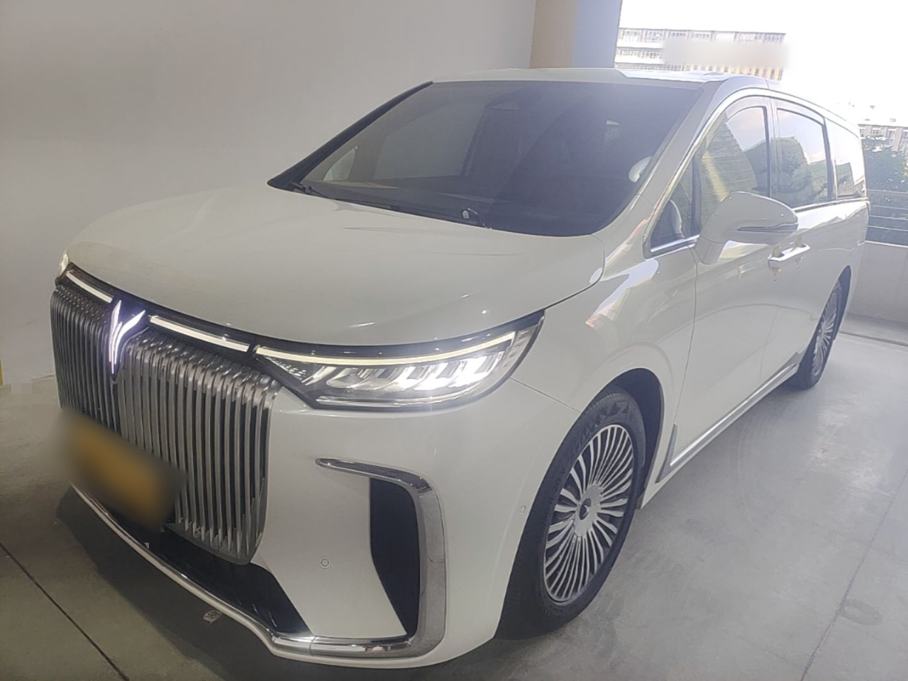 Voyah Dreamer 2025 PHEV AWD Premium