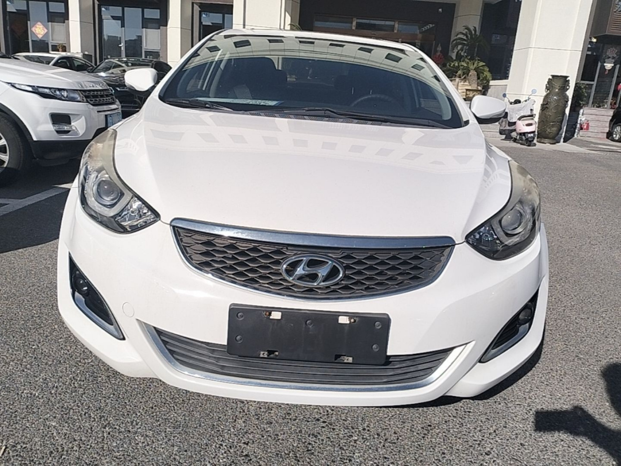 Elantra 2016 1.6L MT Premium photo 2