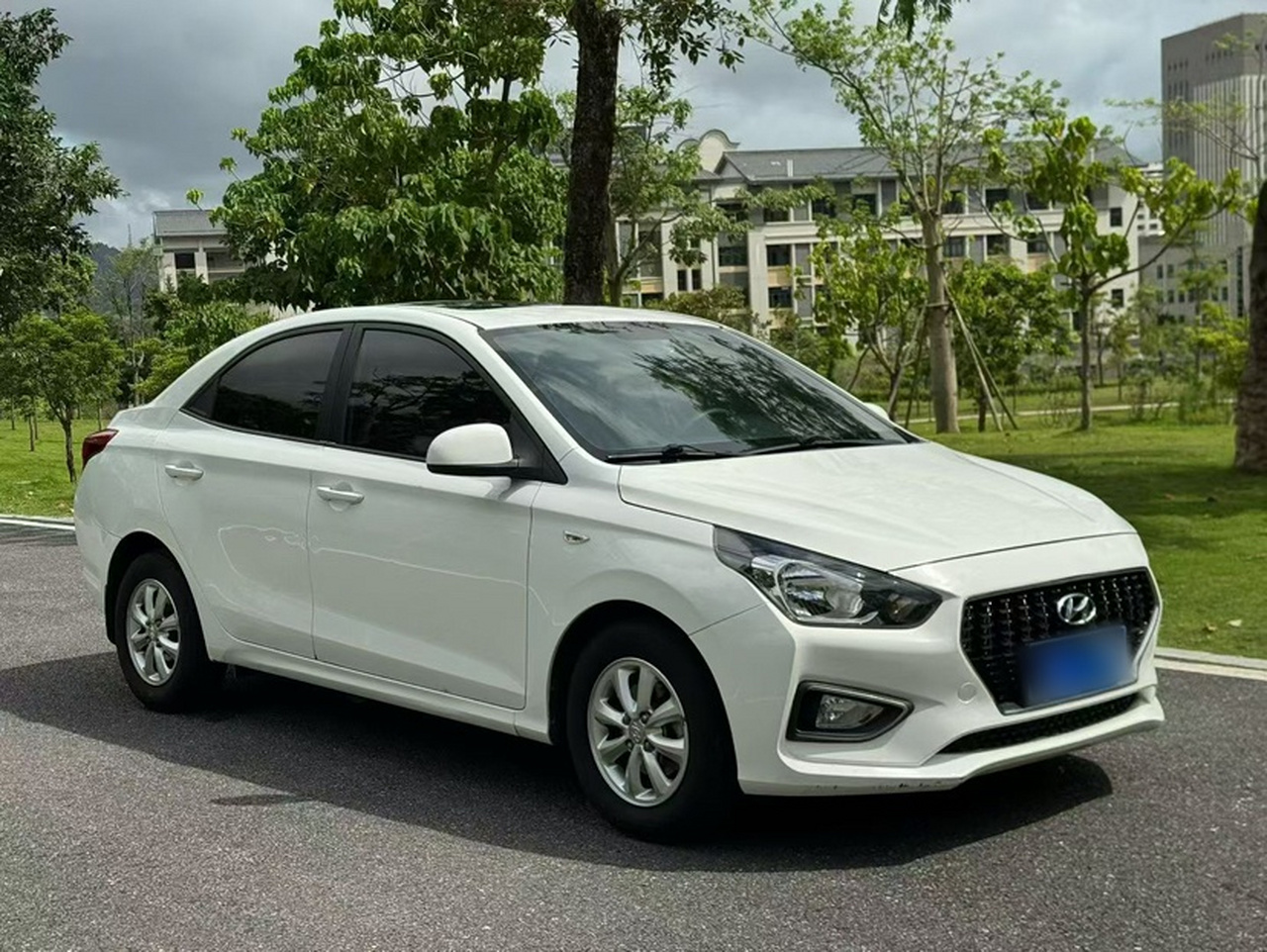Verna 2017 1.4L AT China V photo 2