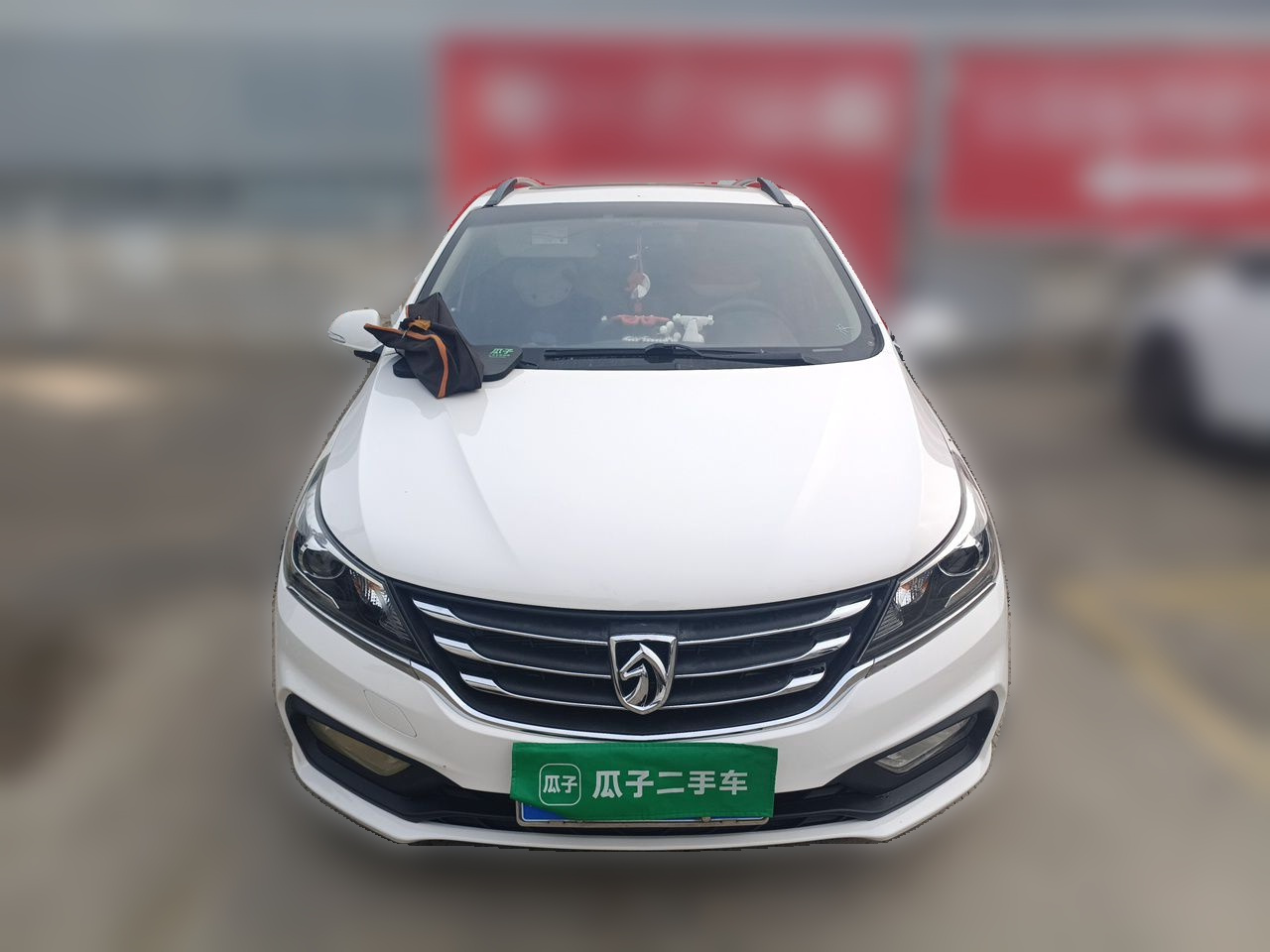 310 2017 1.5L AT Luxury photo 2