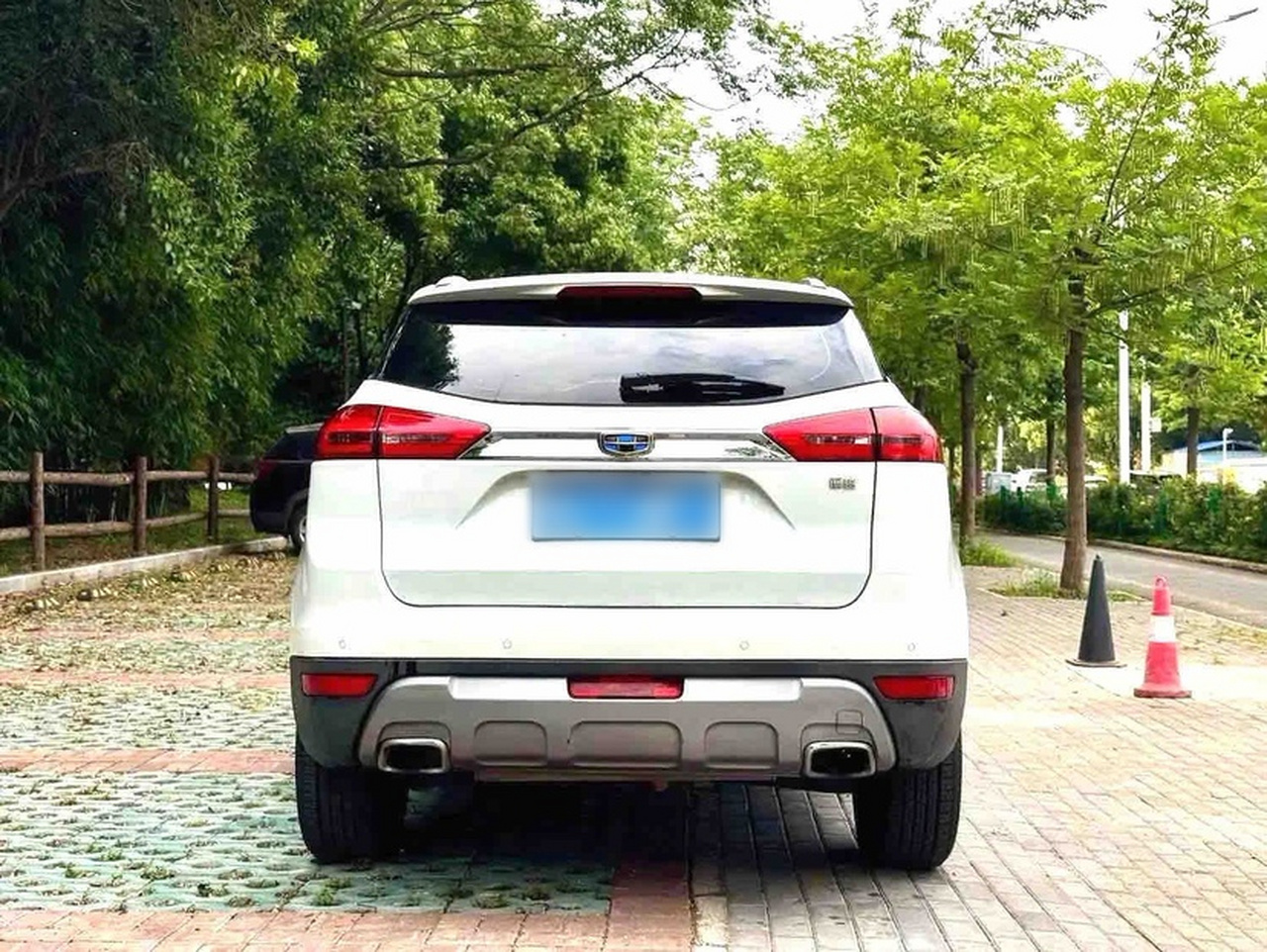 Boyue 2016 2.0L MT photo 5