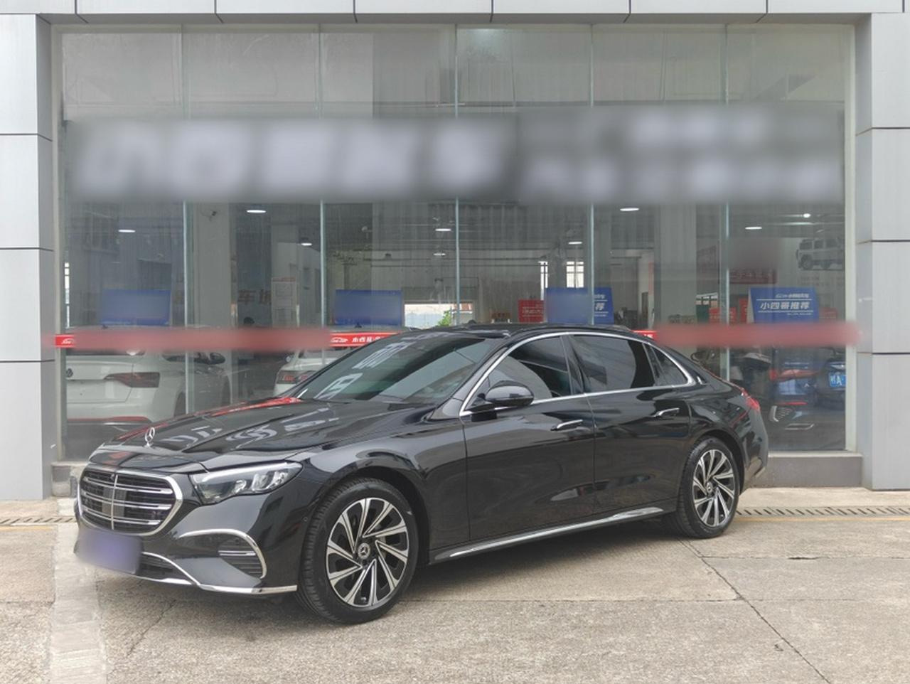 E-Class 2025 E 300 L Luxury