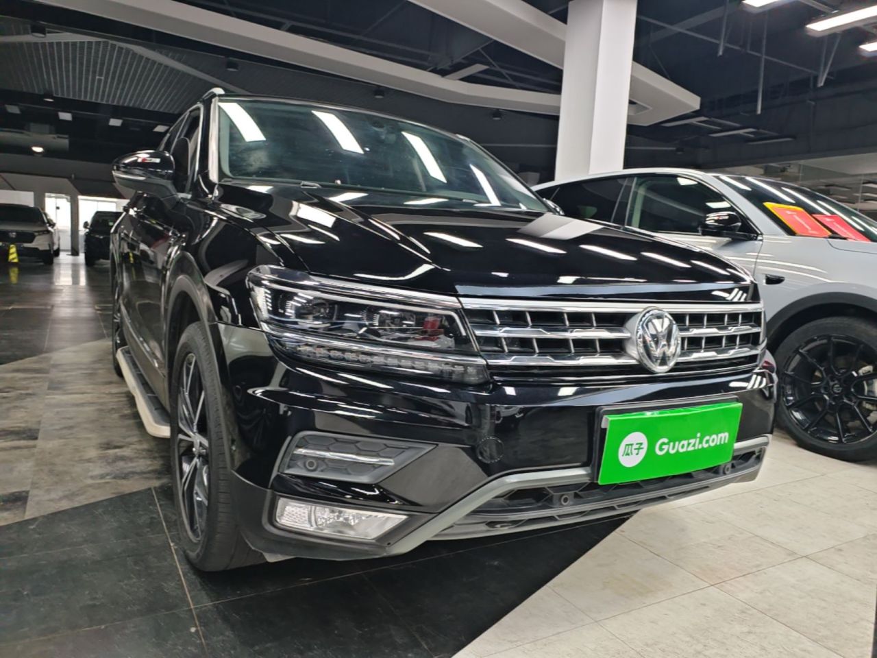 Tiguan L 2018 330TSI AT RWD Flagship photo 5