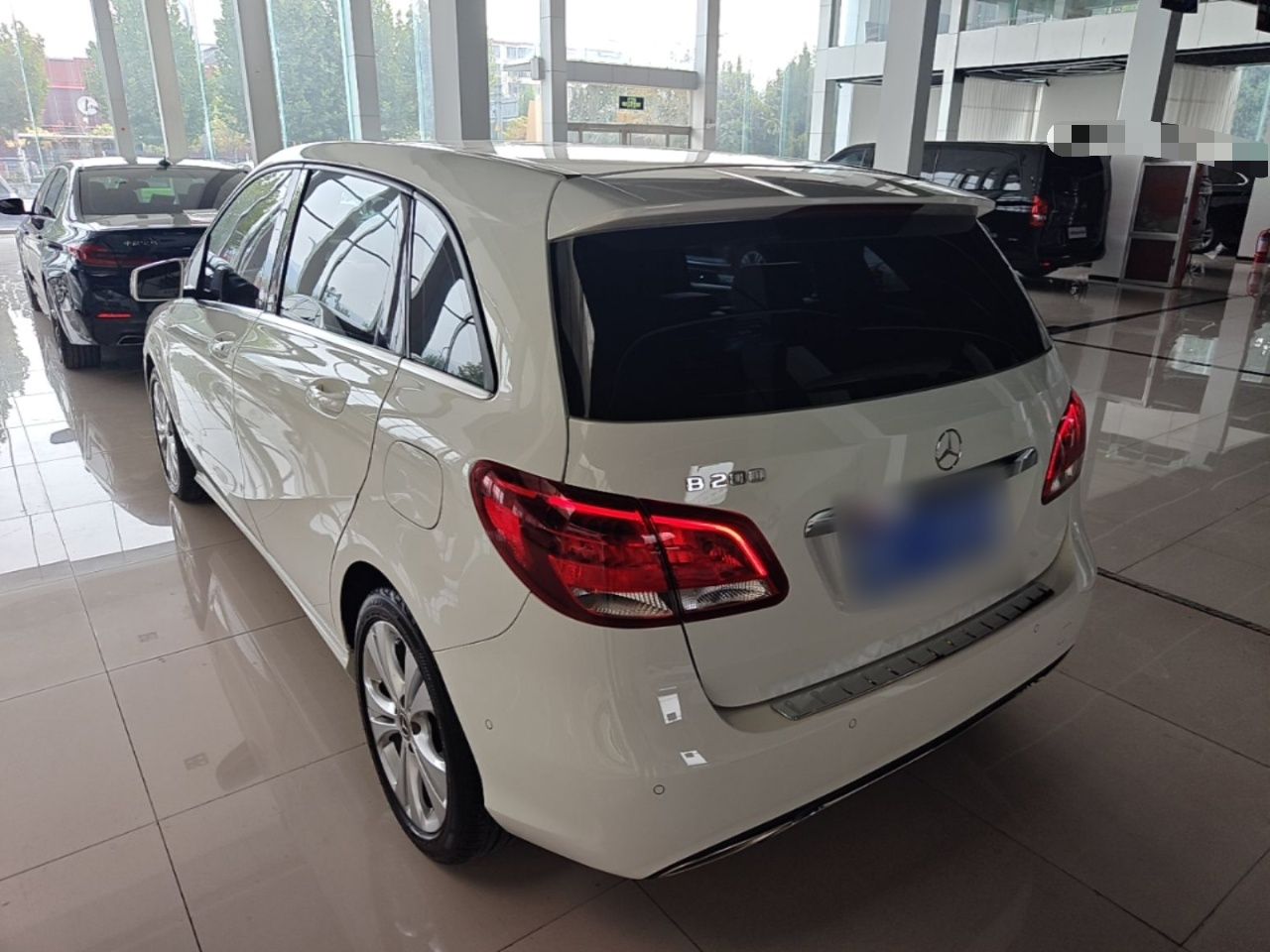 B-Class 2018 B 200 Dynamic photo 4