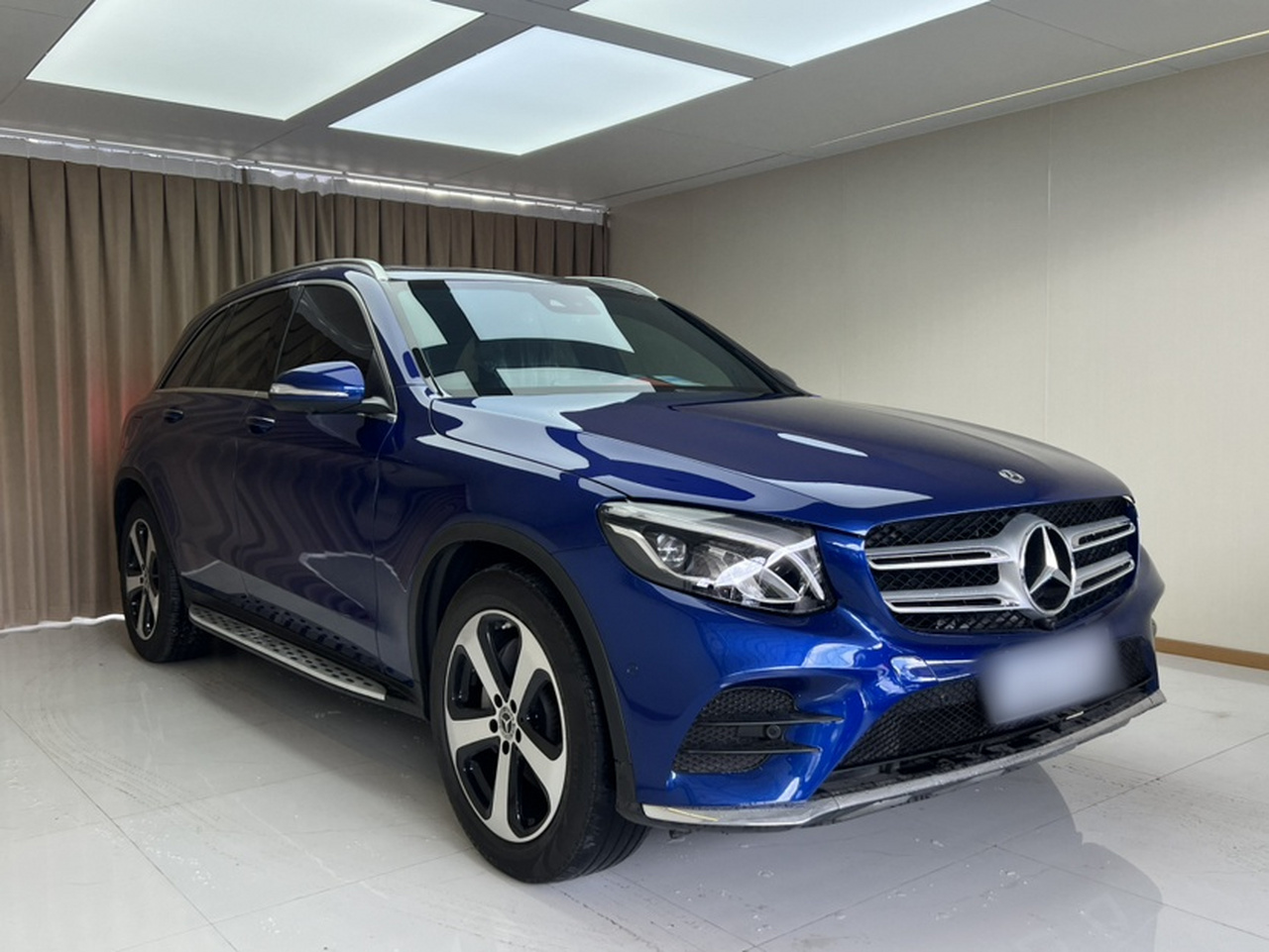 GLC 2019 Facelift GLC 260 L 4MATIC Luxury photo 3