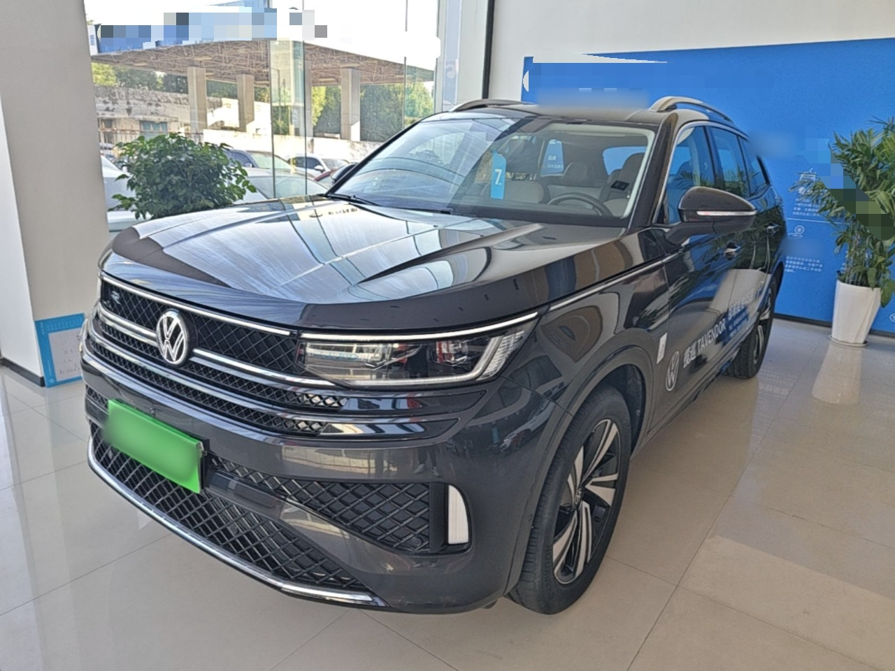 2025 380TSI AWD R-Line
