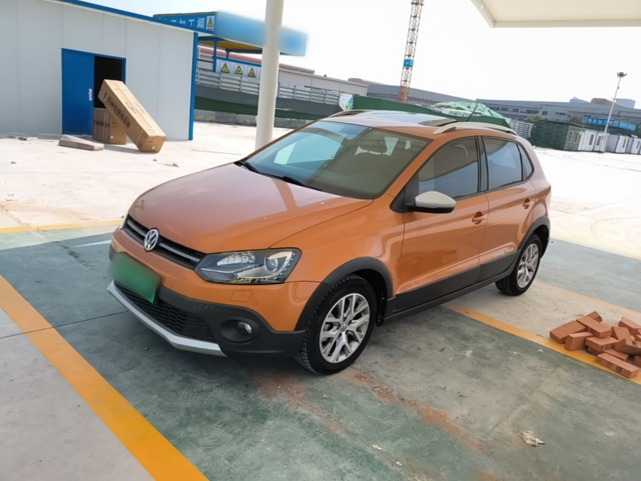 2016 1.6L Cross Polo AT