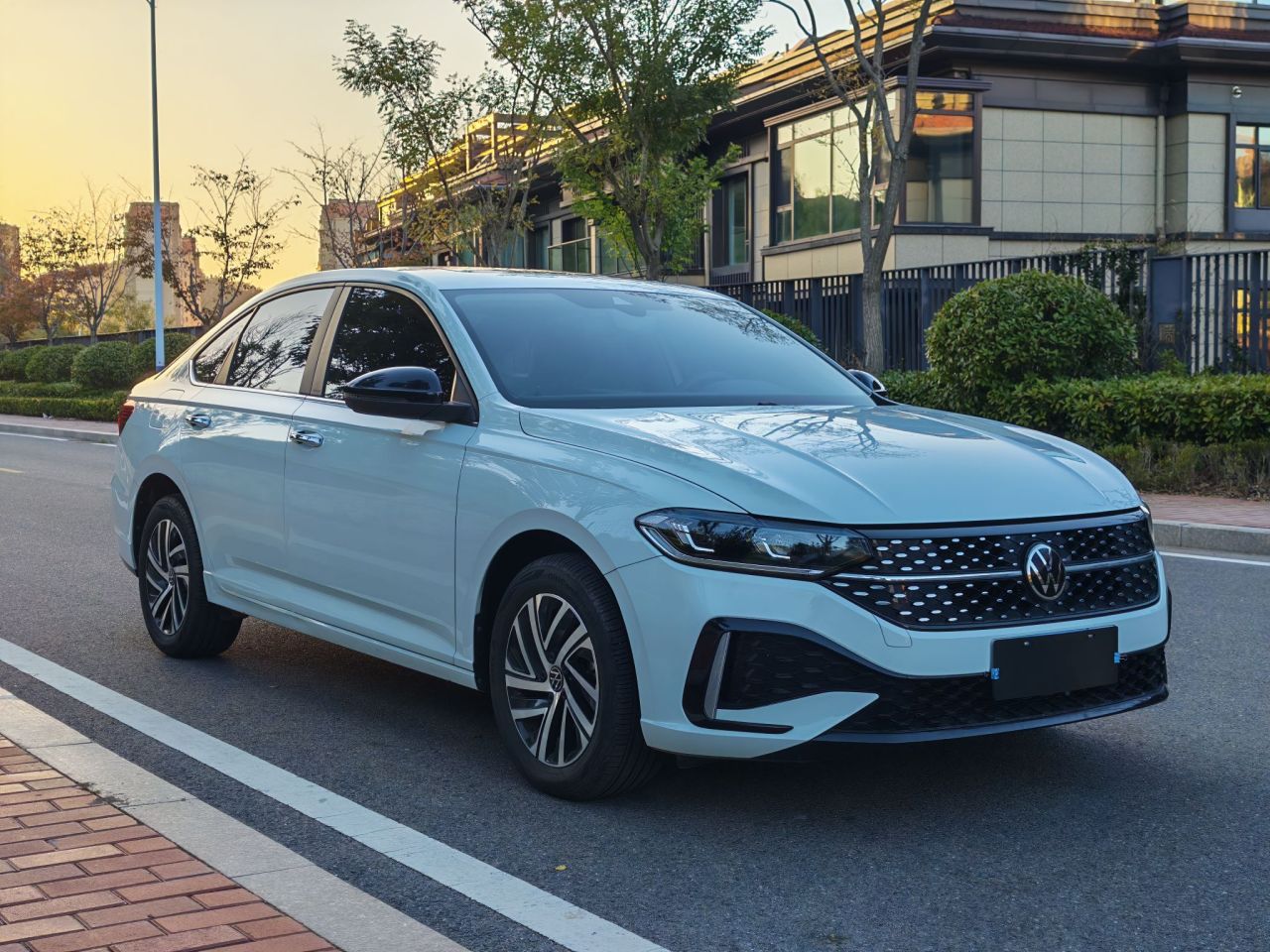 Lavida 2024 300TSI DSG photo 4