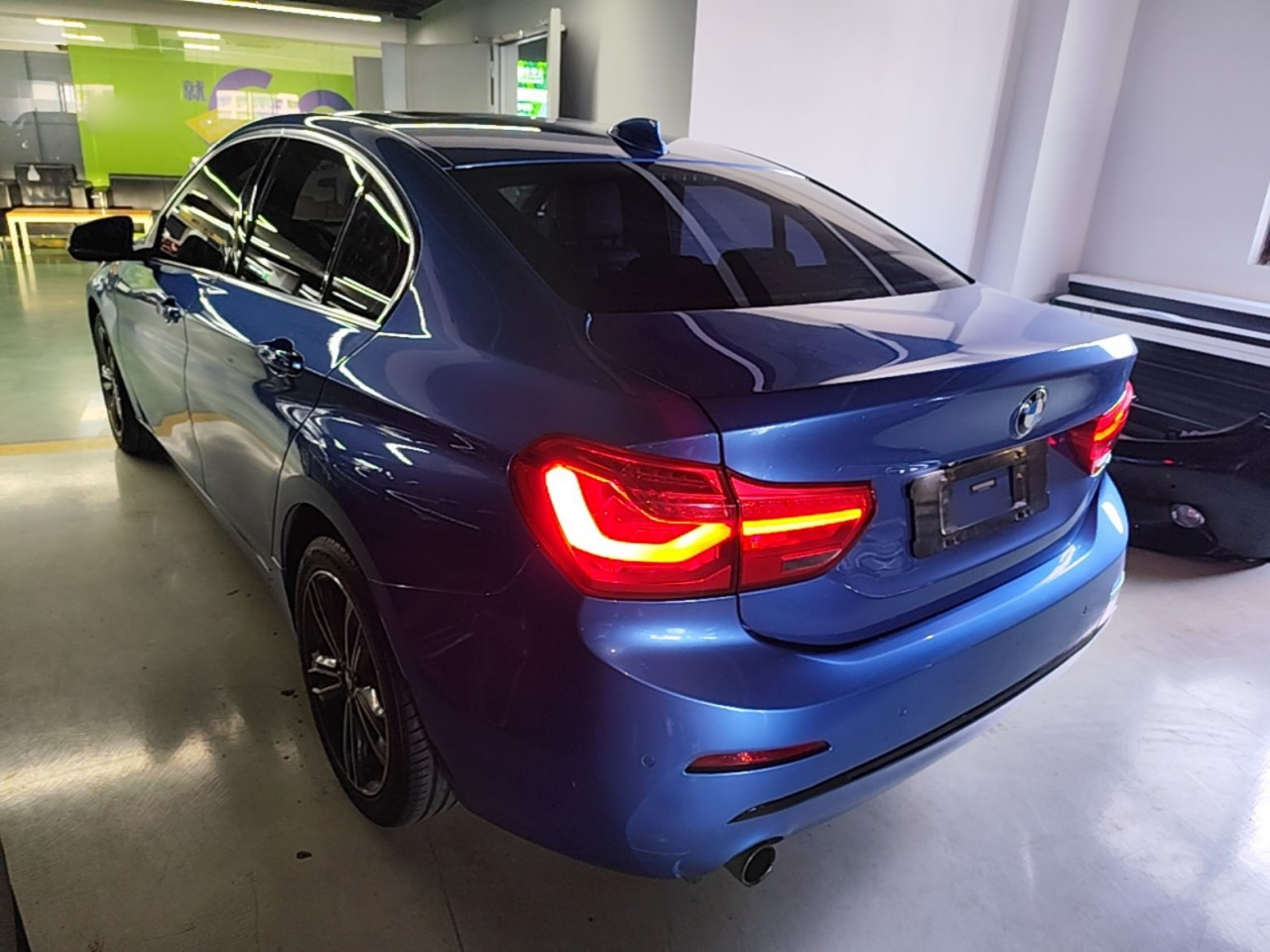 1 Series 2017 118i Sport photo 4