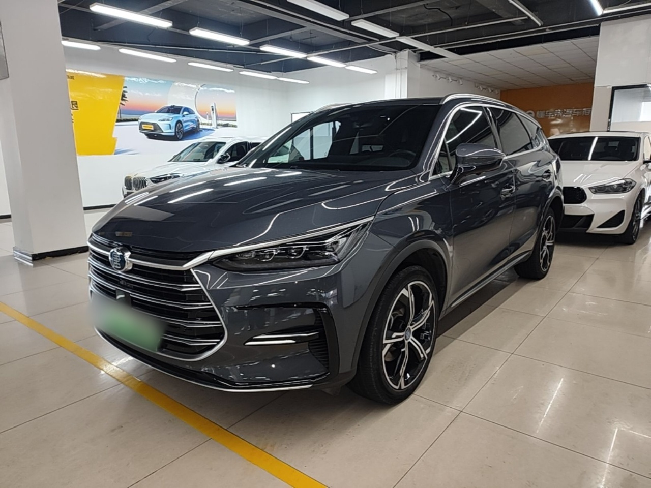Tang EV 2021 DM-i 112KM Noble