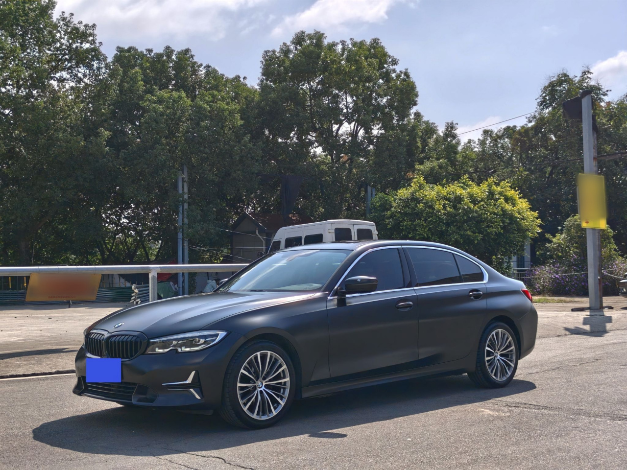 3 Series 2020 325Li Launch Edition photo 3