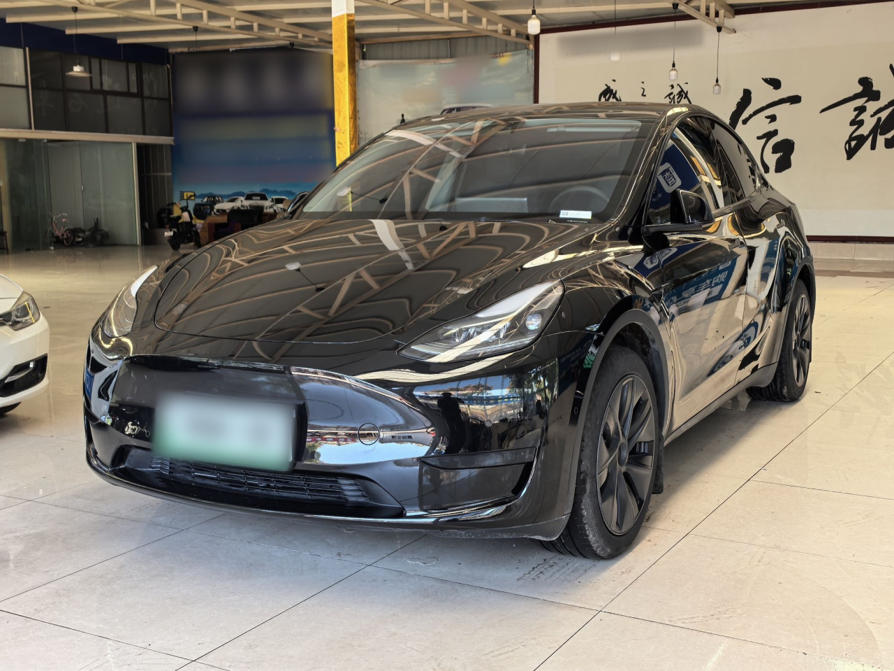 Model Y 2023 RWD