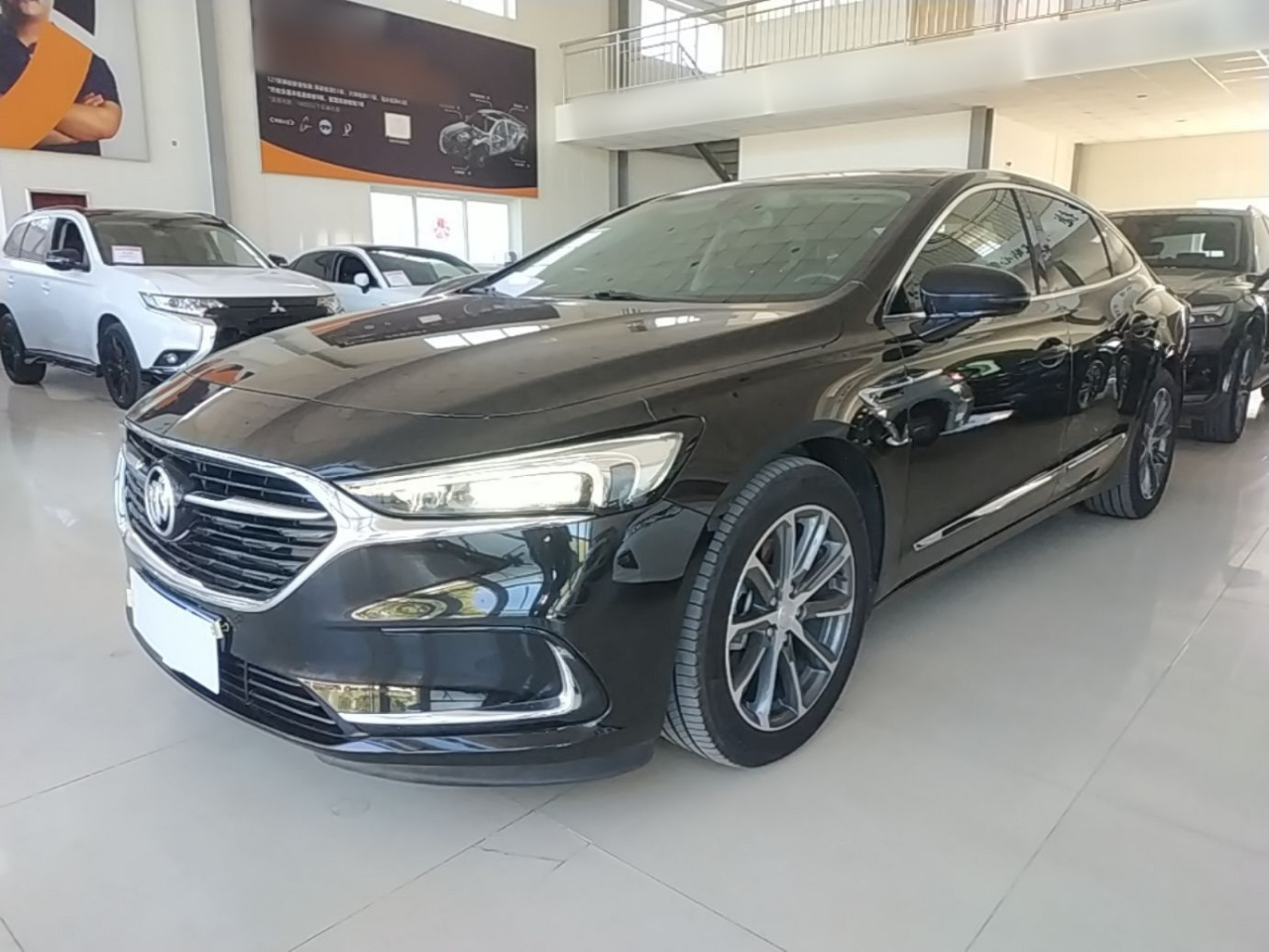LaCrosse 2021 652T Luxury