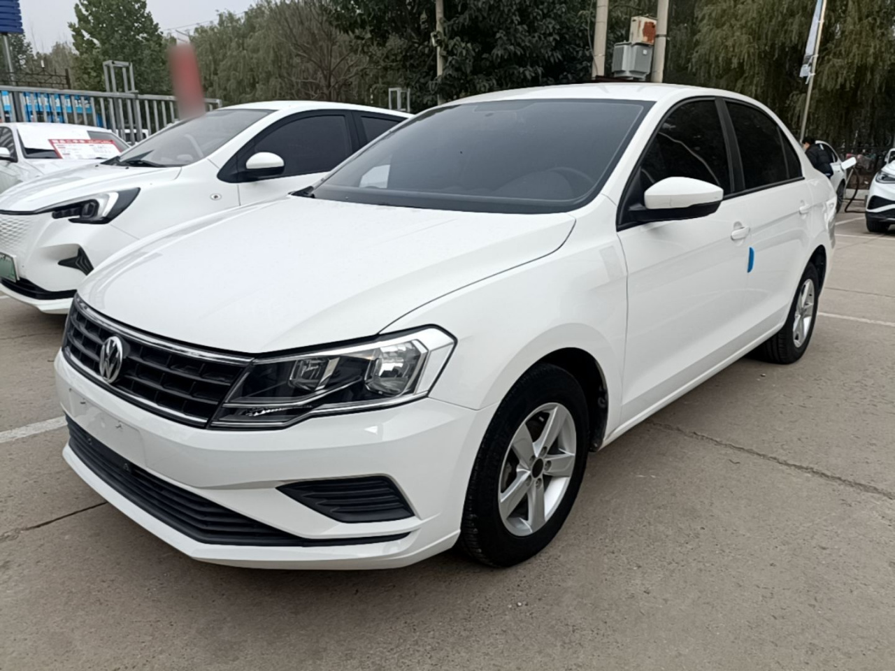 2017 1.4L MT Fashion