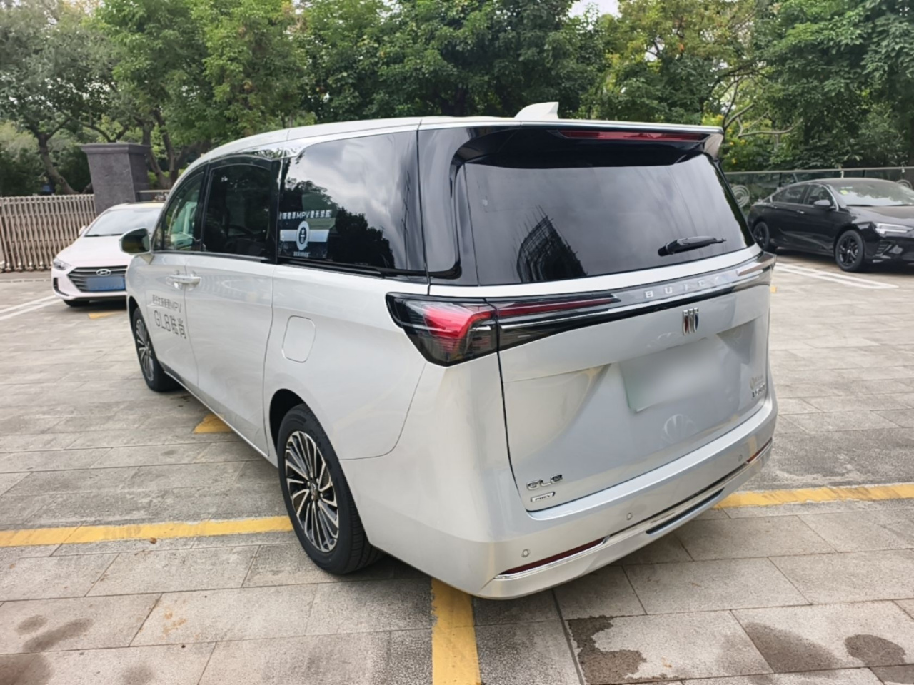 GL8 EV 2025 Exclusive photo 4