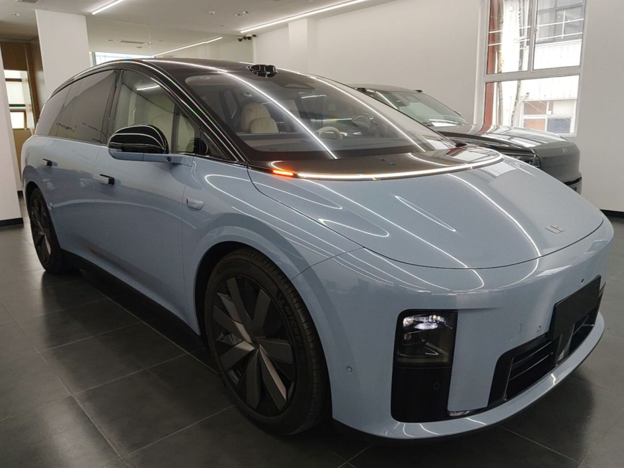 Li Auto i8 2025 Standard photo 3