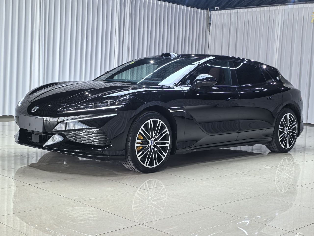Z9GT 2026 Flagship