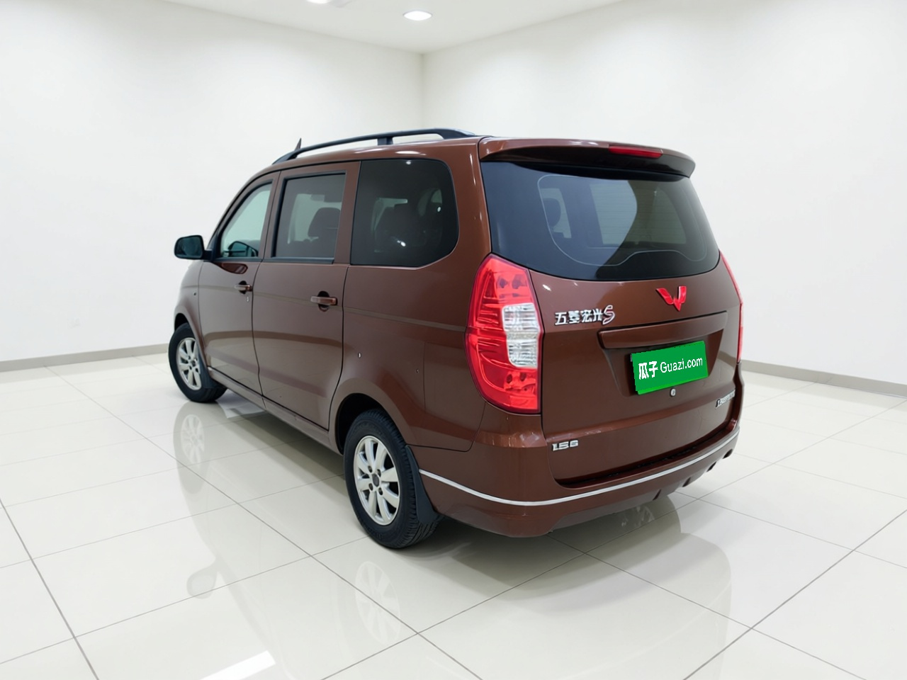 Wuling Hongguang 2014 1.5L S Standard photo 4