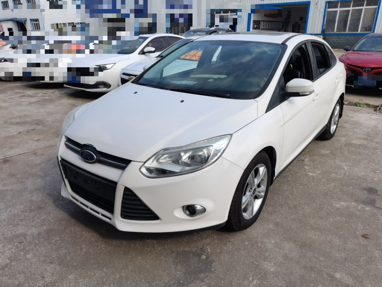 Focus 2012 Sedan 1.6L AT