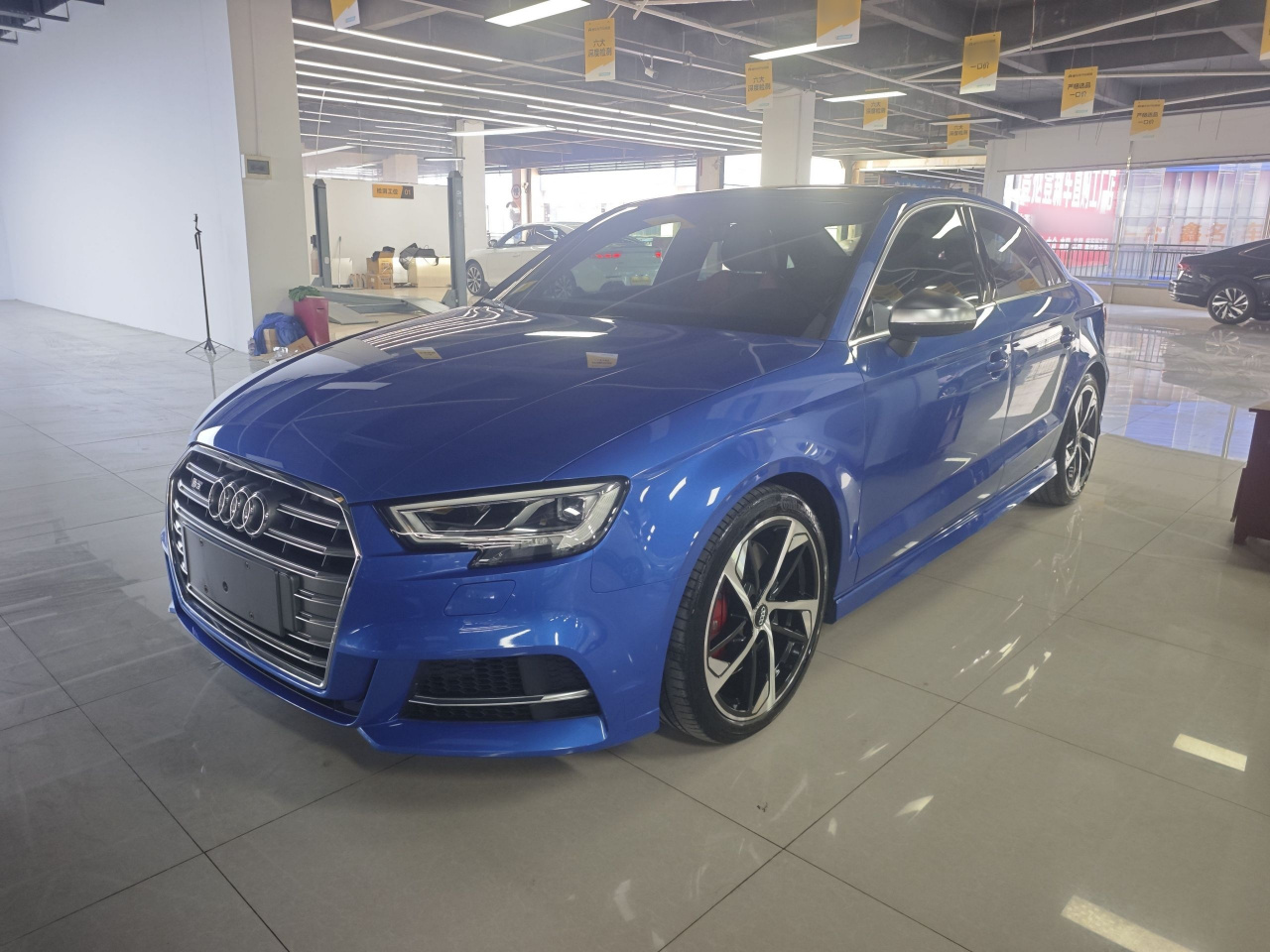 S3 2019 S3 2.0T Limousine