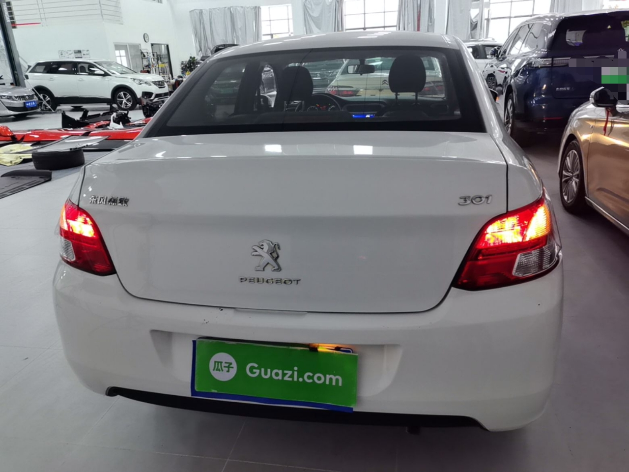 301 2016 1.6L MT Comfort photo 5
