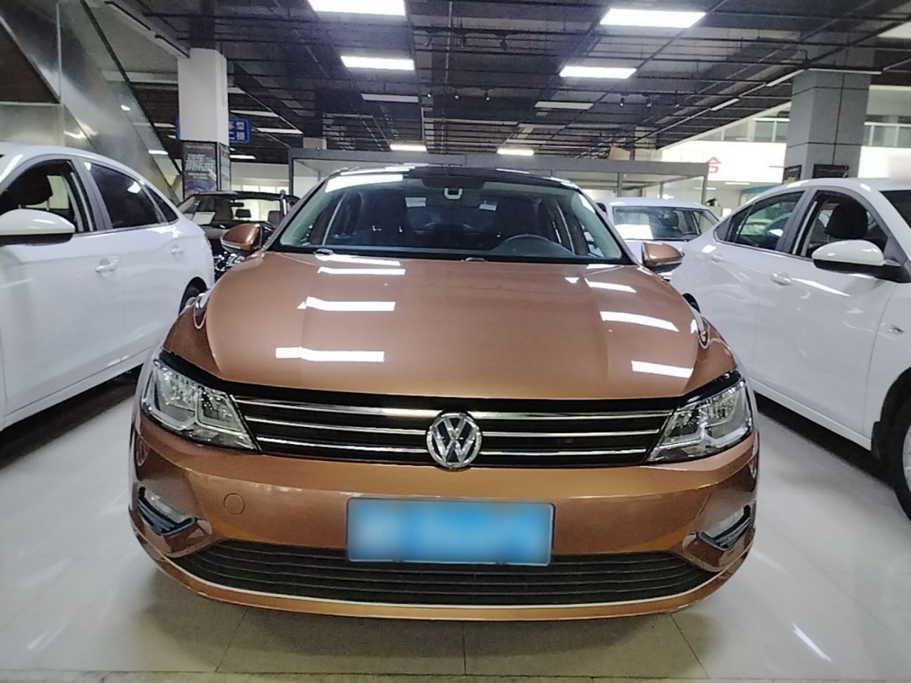 Lamando 2017 230TSI DSG photo 2
