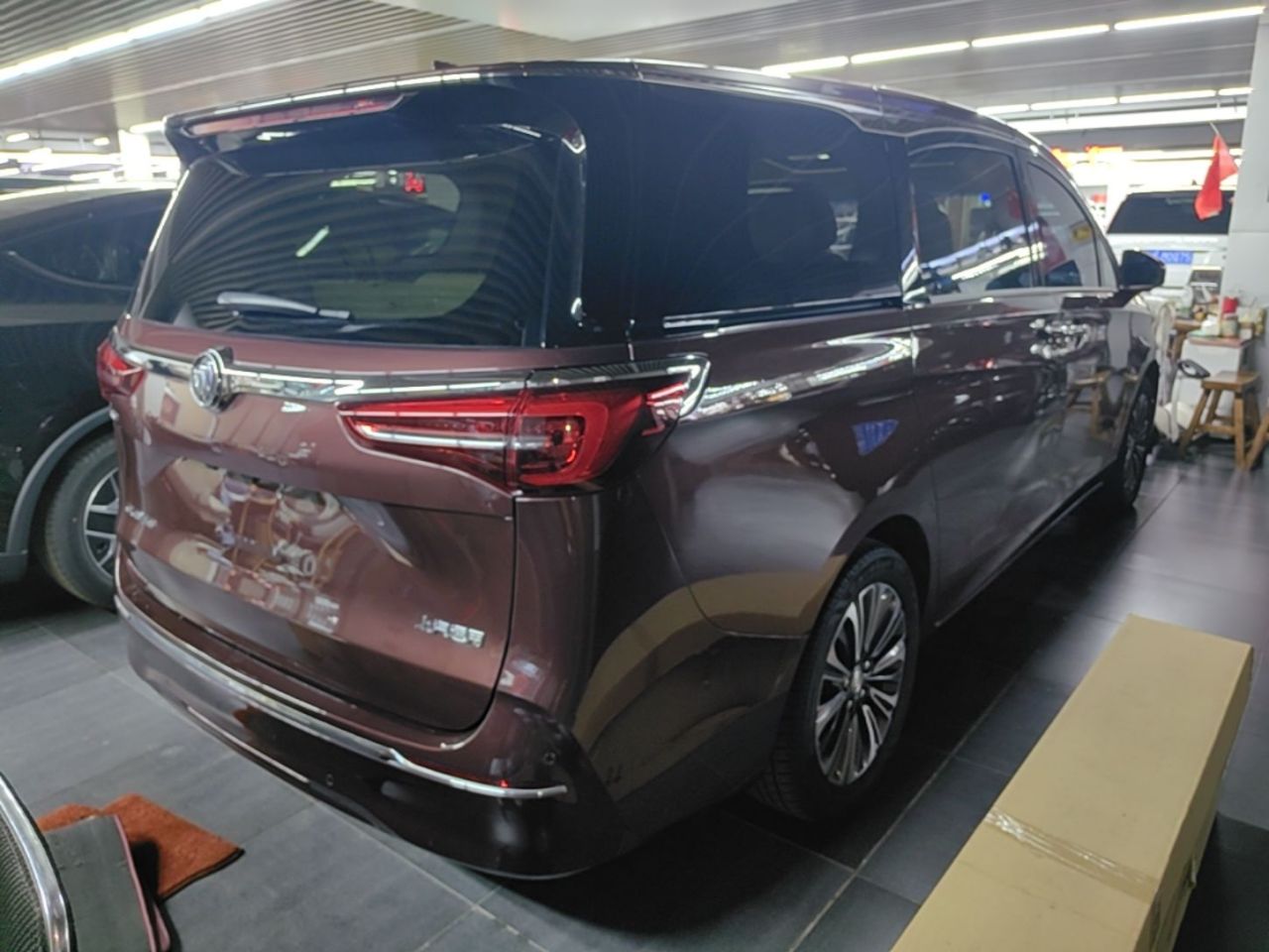 GL8 2022 ES 653T Luxury photo 4