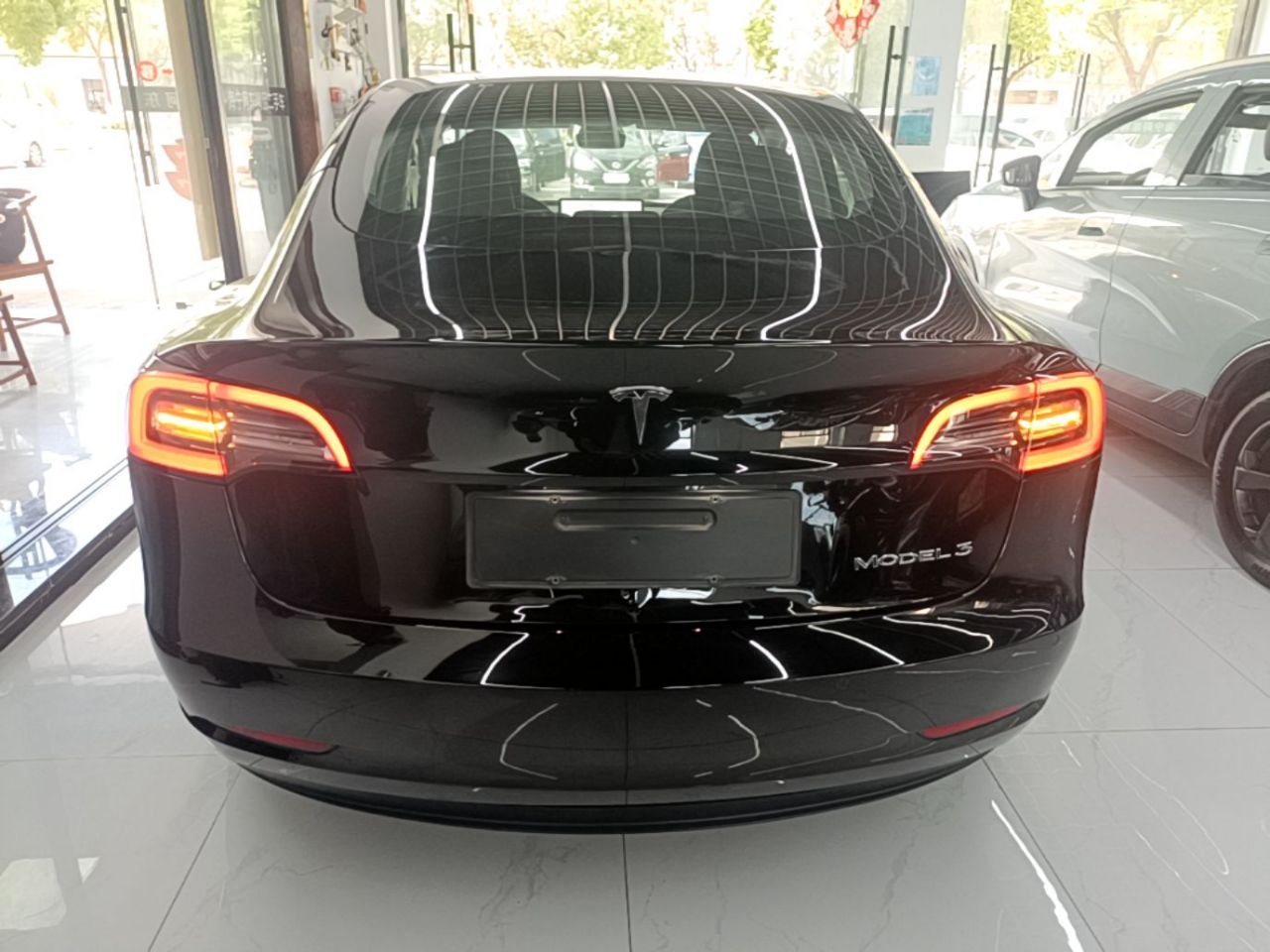Model 3 2021 Standard Range RWD Upgraded photo 5