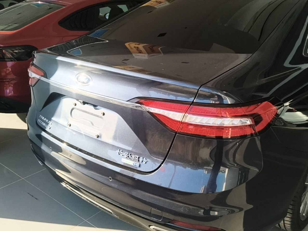 Taurus 2019 EcoBoost 245 Exclusive photo 3