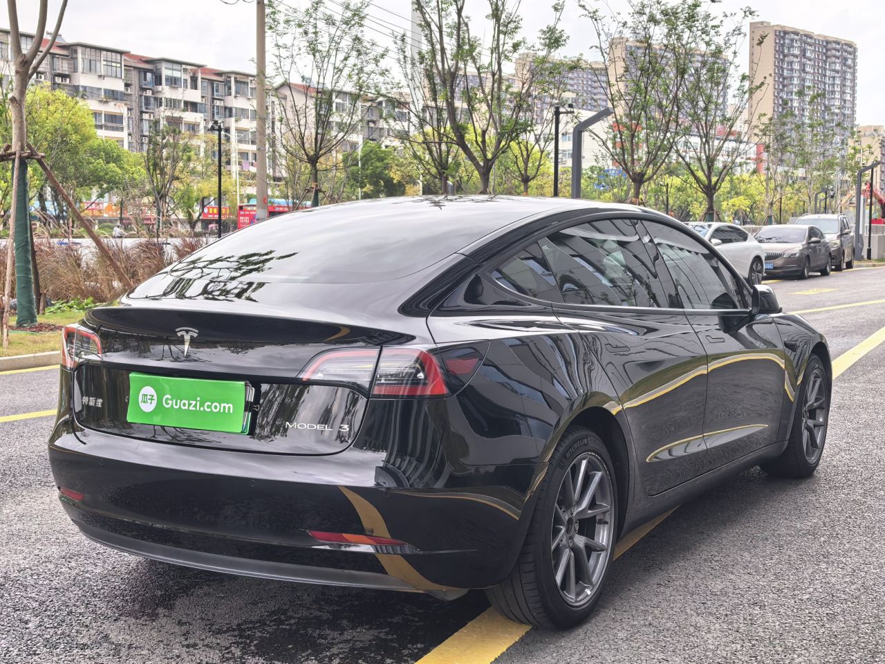 Model 3 2022 RWD photo 4