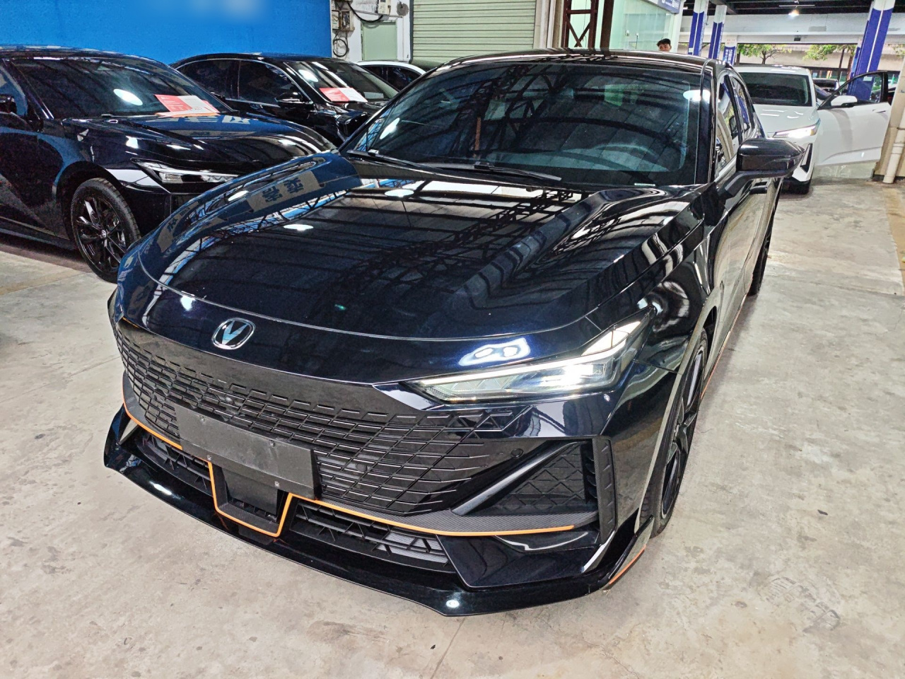UNI-V 2022 1.5T Sport