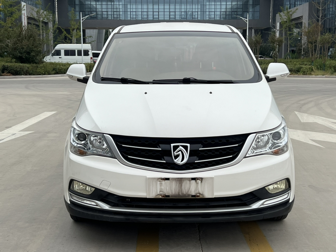 730 2019 1.5L MT Value 7-Seater China VI photo 2